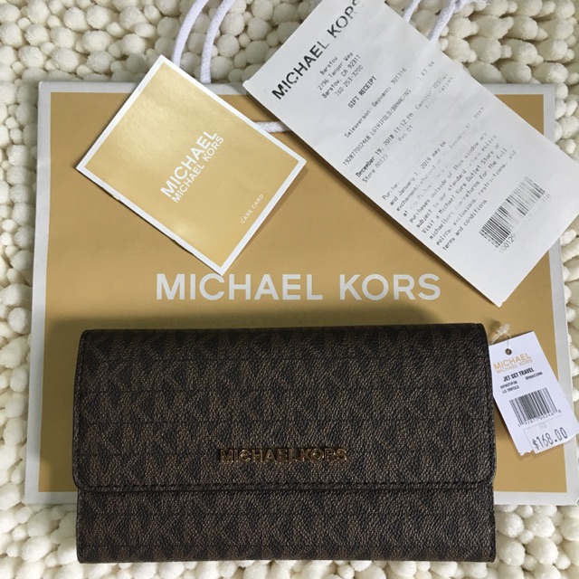 CLEARANCE SALE-MICHAEL KORS JET SET TRAVEL WALLET | Shopee Philippines