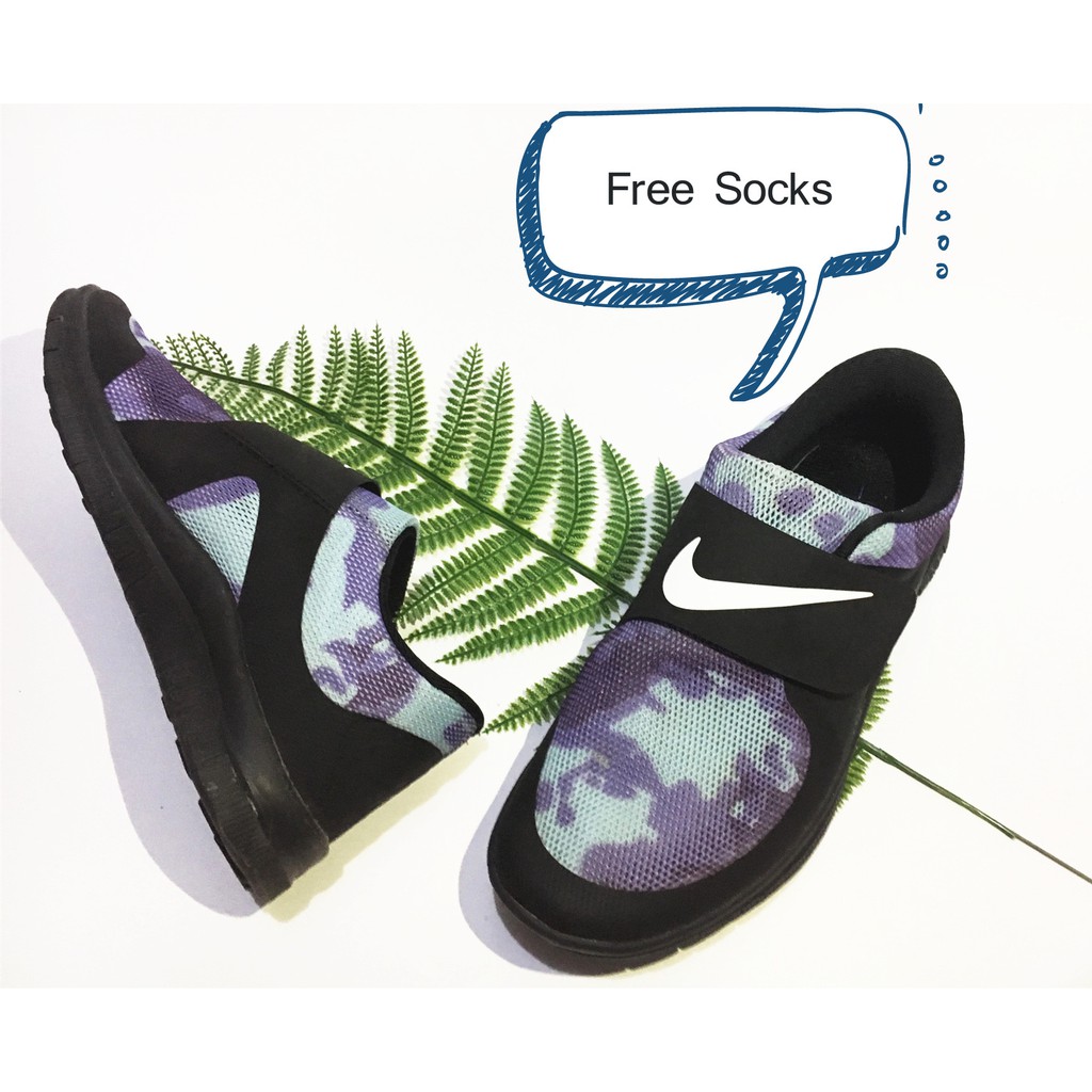 rubber shoes for ladies nike