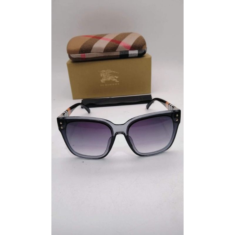 Burberry sunglasses (6942) | Shopee Philippines