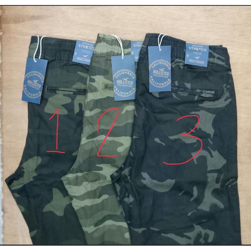 hollister camo joggers mens