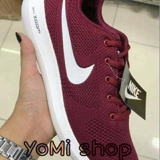 nike zoom maroon