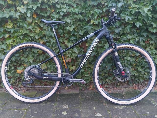 maxxis ikon skinwall 27.5