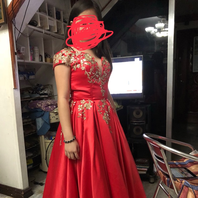 gown for debut red