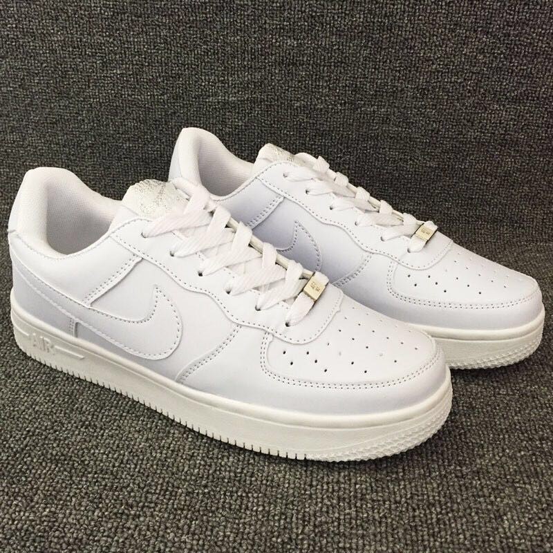 white air forces low top