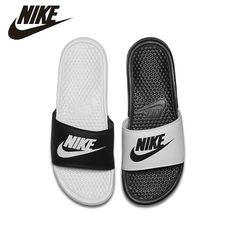 nike benassi mismatch