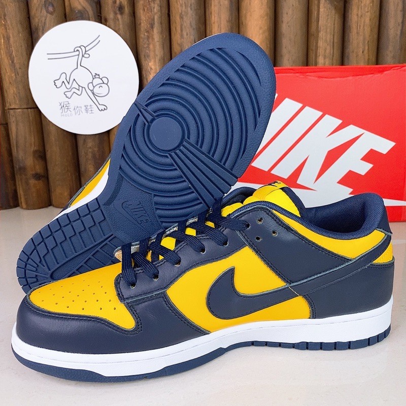 nike dunk low michigan women's