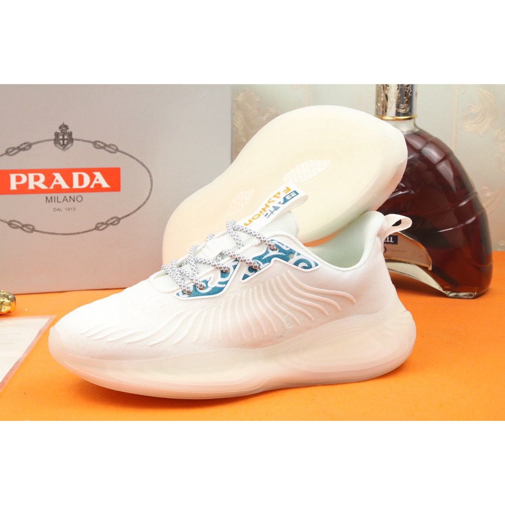 Original Prada Hong Kong Counter White Sports Casual Shoes For Men | Shopee  Philippines