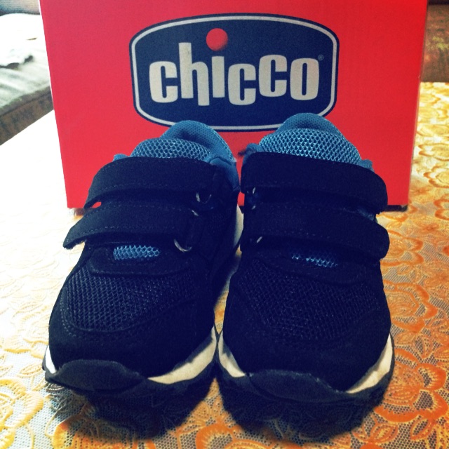 chicco shoes price
