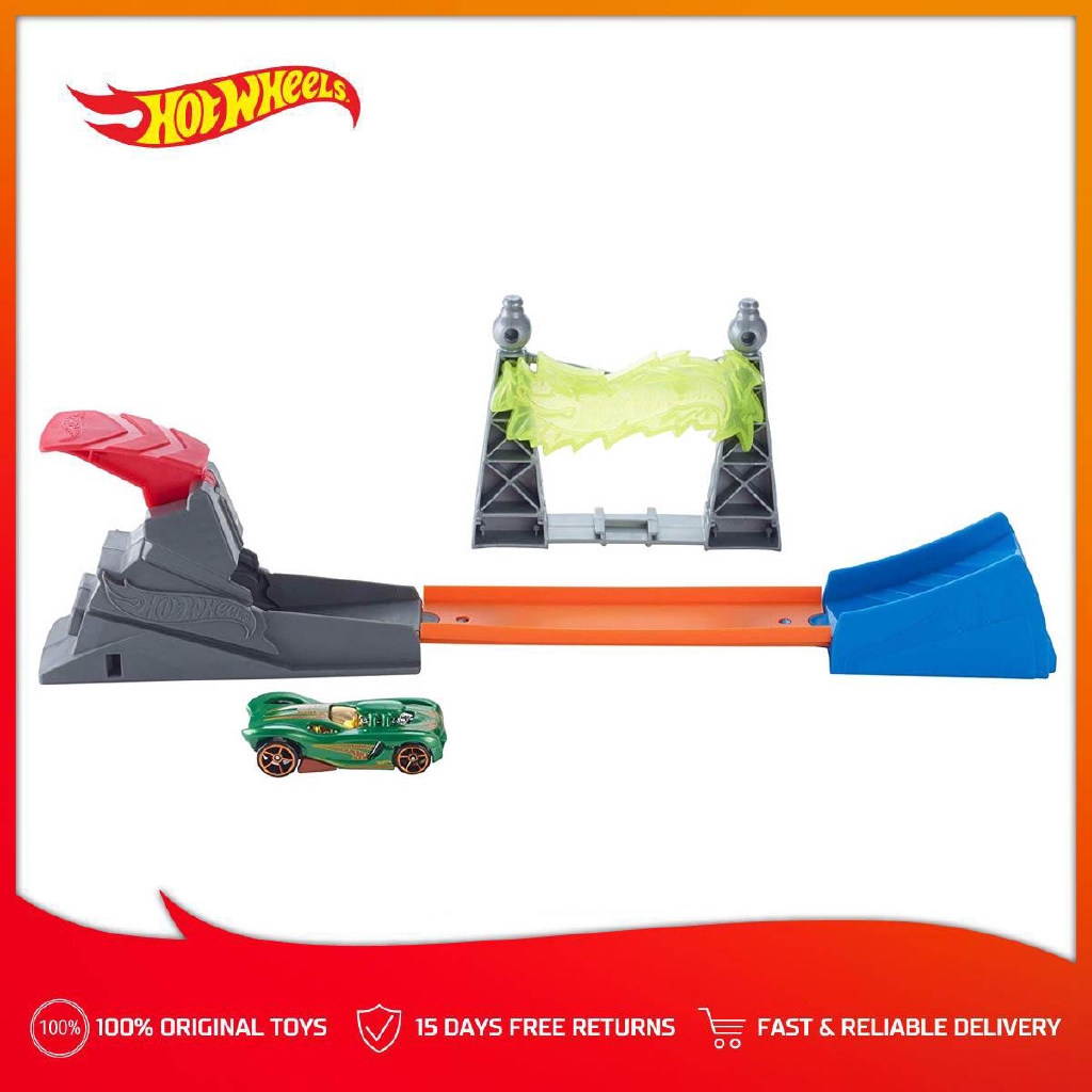 hot wheels classic stunt set