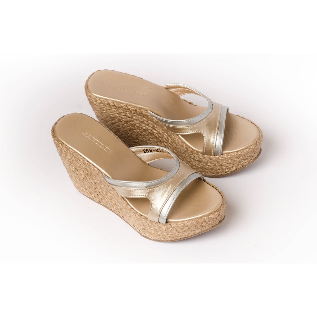wedges shopee