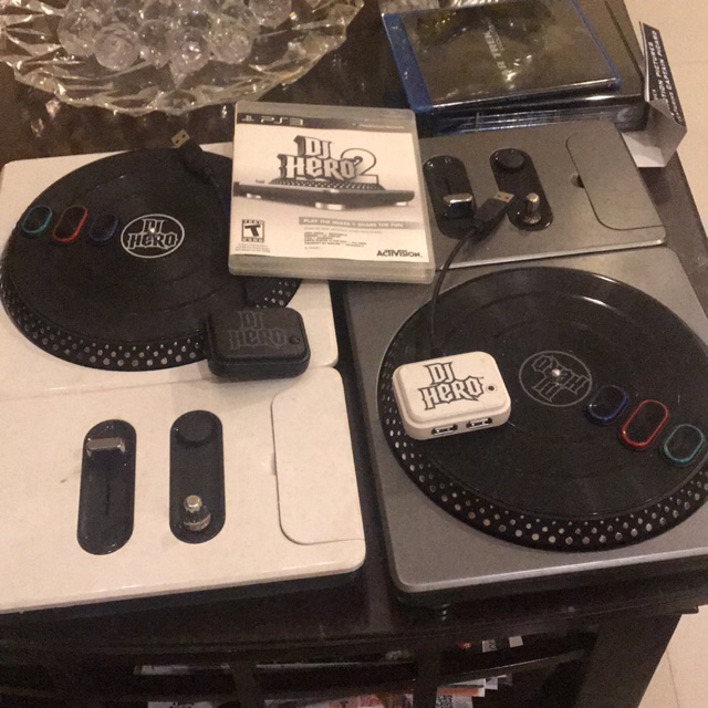 dj hero 2 turntable ps3
