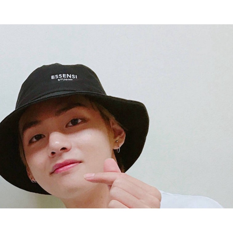 bts v bucket hat