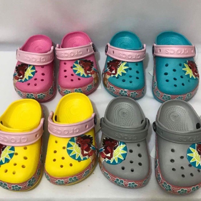 moana light up shoes