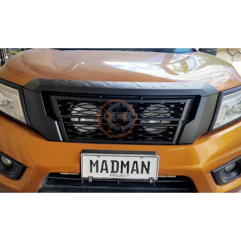 2022 Nissan Frontier Grill style for Nissan Navara Np300( Pro4X look