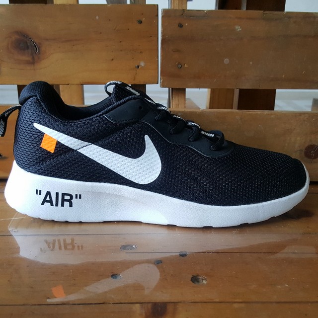 nike tanjun x off white