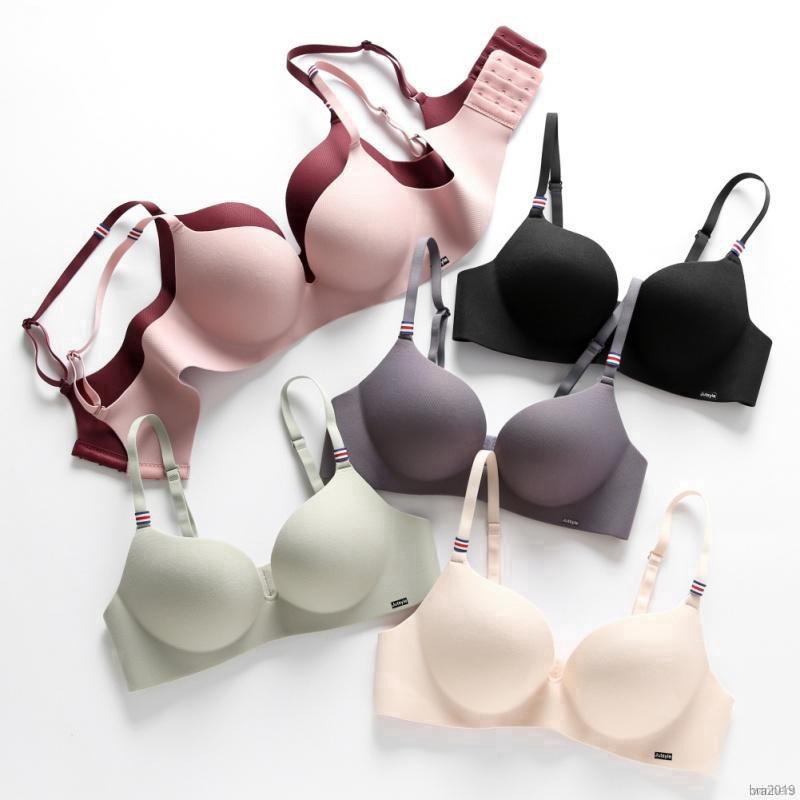 bandeau style strapless bra