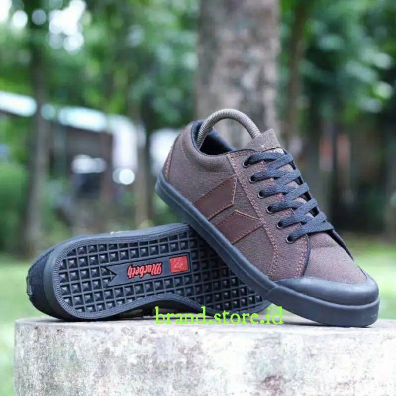 macbeth shoes original