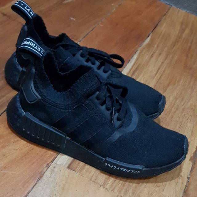 adidas nmd triple black