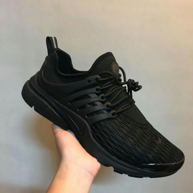 nike presto triple black womens