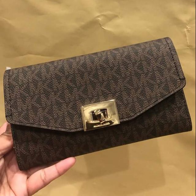 michael kors cassie wallet