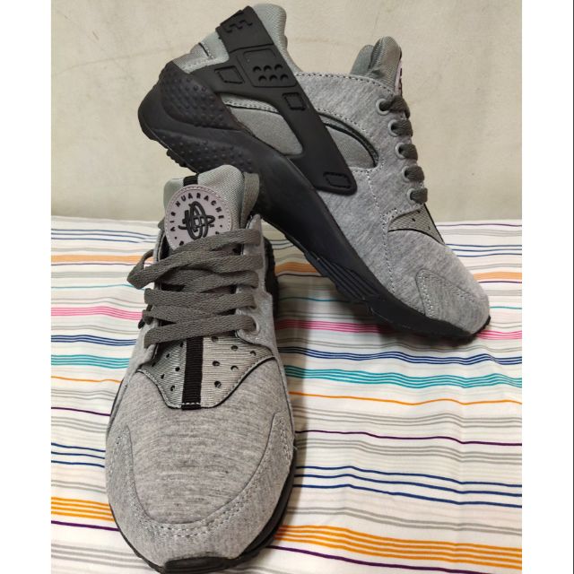 nike huarache tech pack