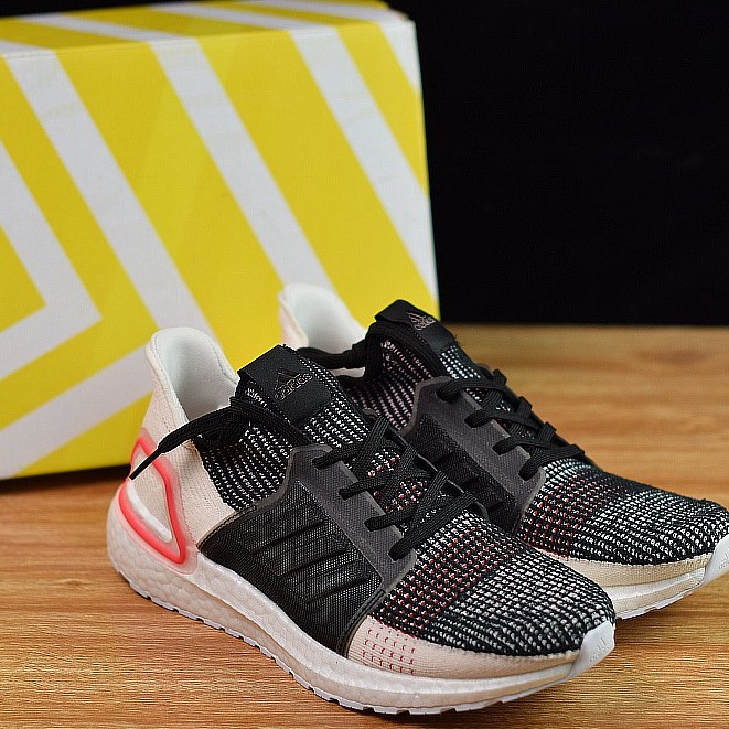 ultraboost 19w