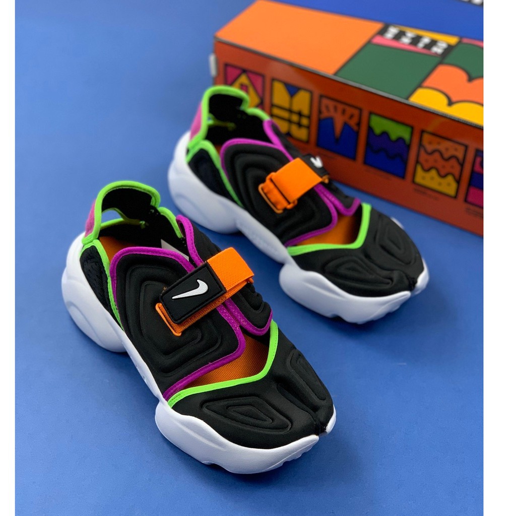 aqua green nike shoes