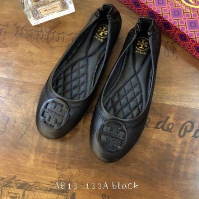 COD) TORY BURCH 133A FLAT SHOES ONHAND | Shopee Philippines