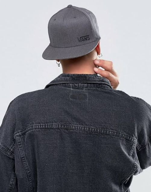 taylormade beanie hat