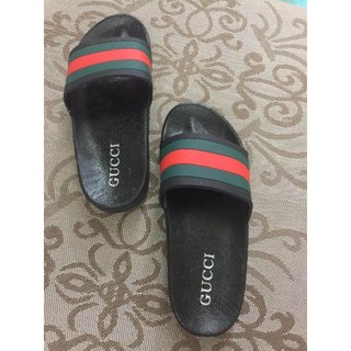 new gucci flip flops