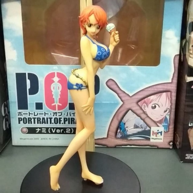 Nami Dx With Ice Cream Authentic One Piece Figure Loose Onepiece Shopee Philippines