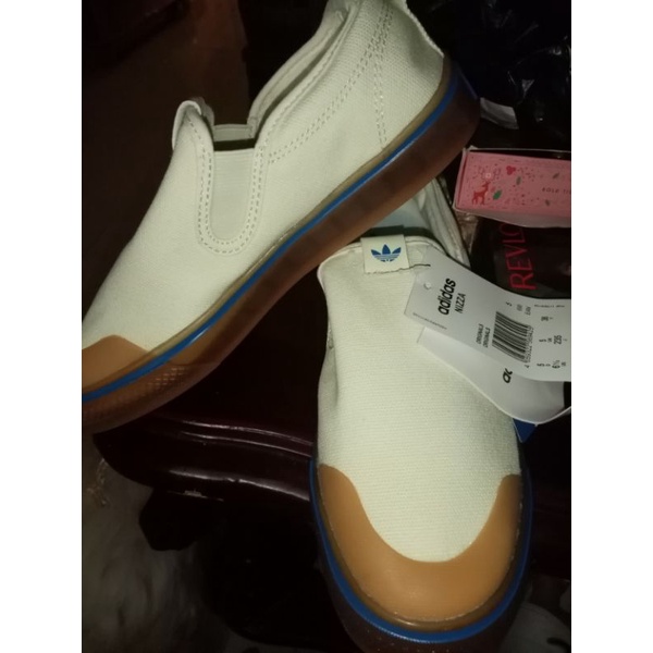 nizza slip on adidas
