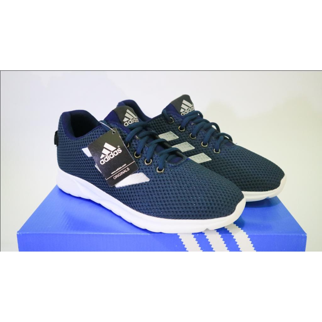 adidas velcro superstar