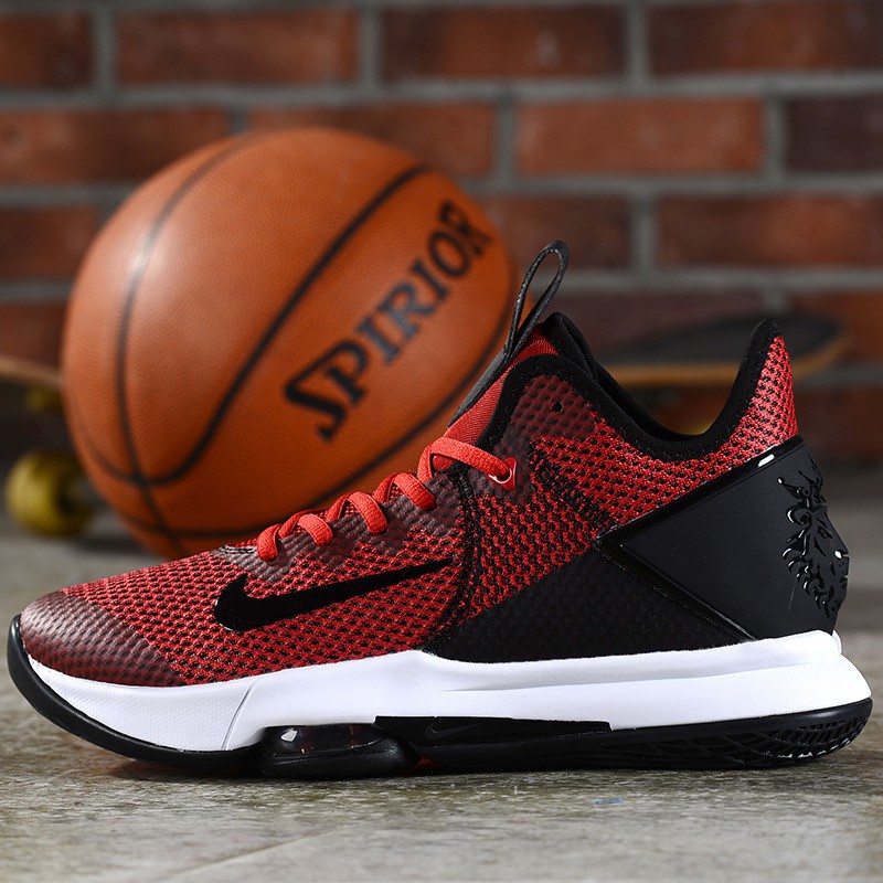 lebron james shoes witness 4