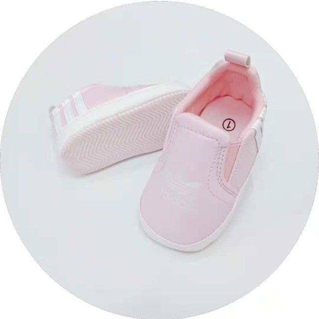 adidas soft sole baby shoes