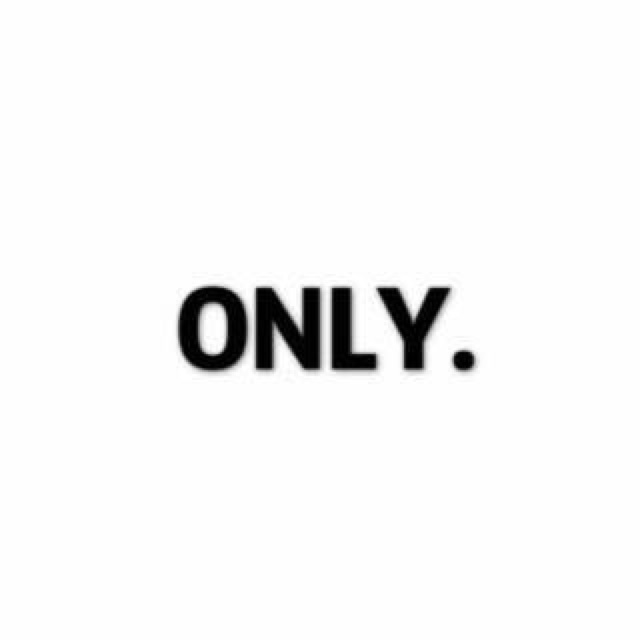 ONLY FASHION SHOP store logo