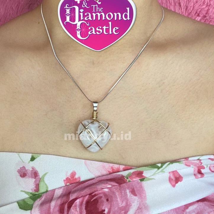 barbie and the diamond castle necklace shopee