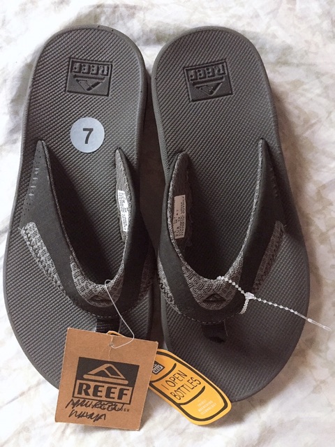 reef ice cream flip flops