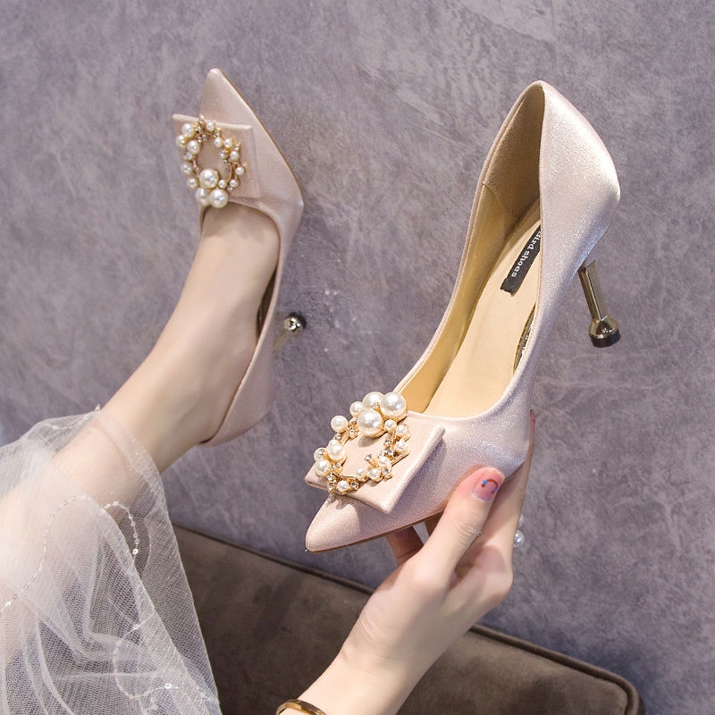 champagne bridesmaid shoes