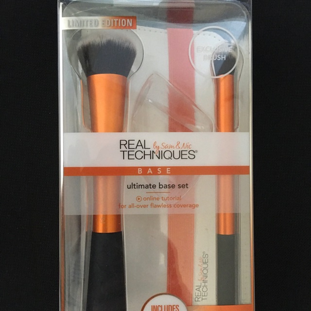 real techniques deluxe concealer brush