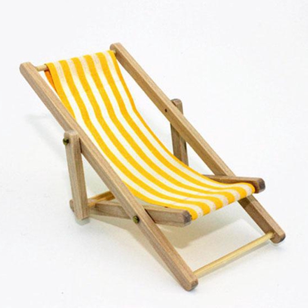 miniature beach chairs