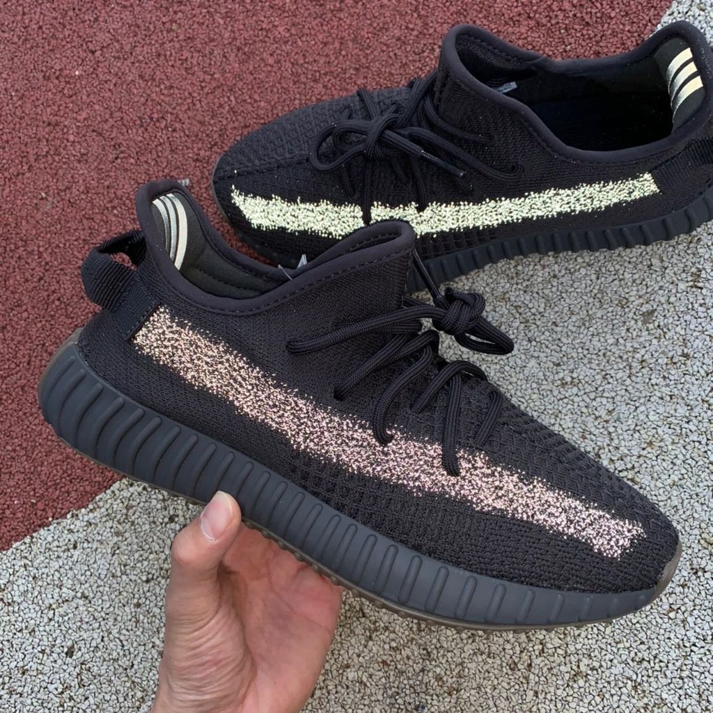 yeezy boost 350 v black