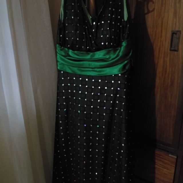 emerald green polka dot dress