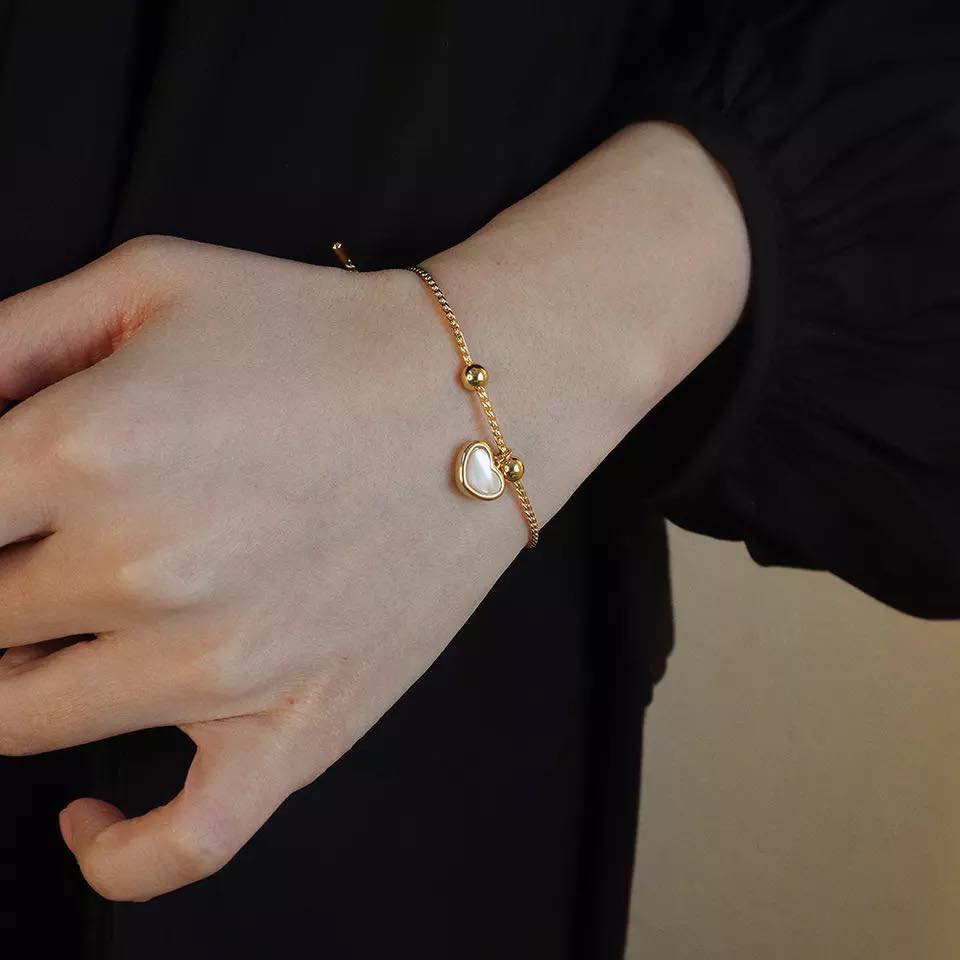 Fashion heart bracelet adjustable charm bracelet Shopee Philippines