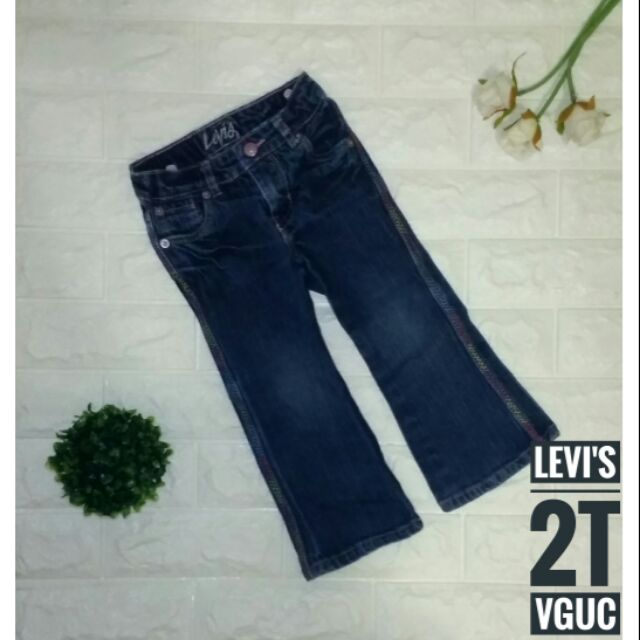 2t levi jeans