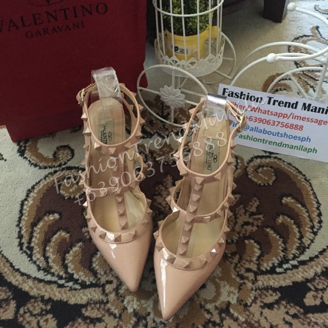 valentino nude heels