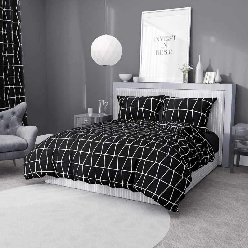 3in1 Black and White Fully Garterized Fitted Sheet with 2 Pillow Case