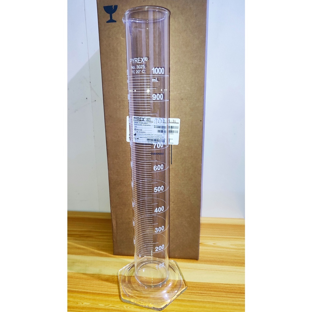 1L PYREX Graduated Cylinder | Shopee Philippines