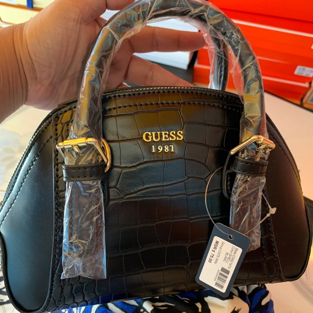 Guess sling bag hand bag Shopee Philippines