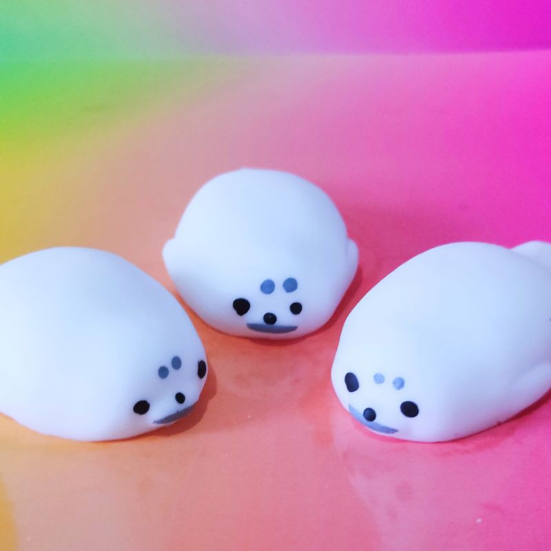 Squishy Mochi Flat Baby Seal Kawaii White Stretch Decompression | Shopee  Philippines